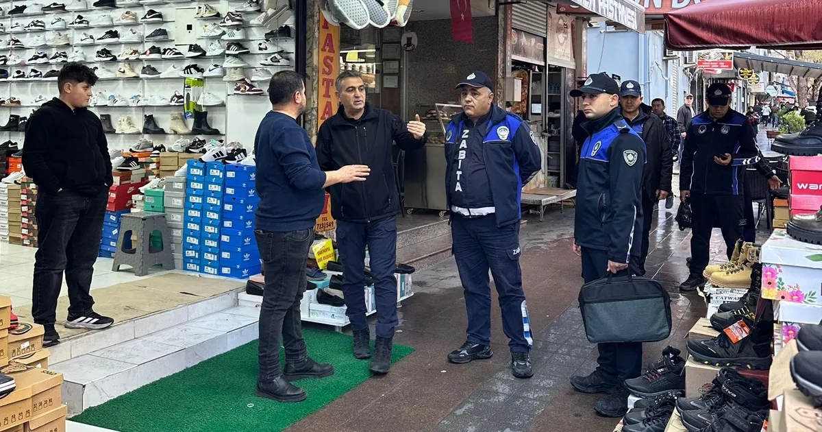 Manisa’da kaldırım işgallerine geçit yok!