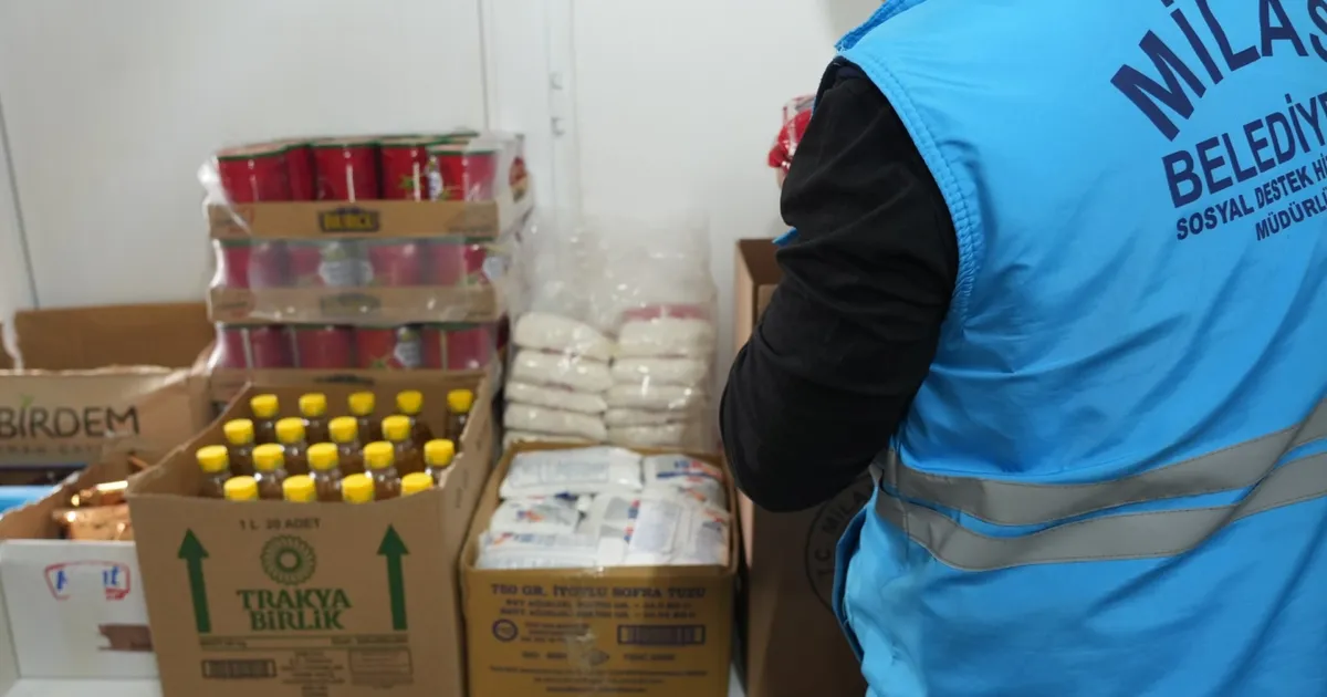 Milas’tan ihtiyaç sahiplerine gıda kolisi desteği