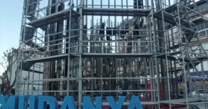 Mudanya Belediyesi, poyraz rüzgarı ve deniz suyunun etkisiyle korozyona uğrayan