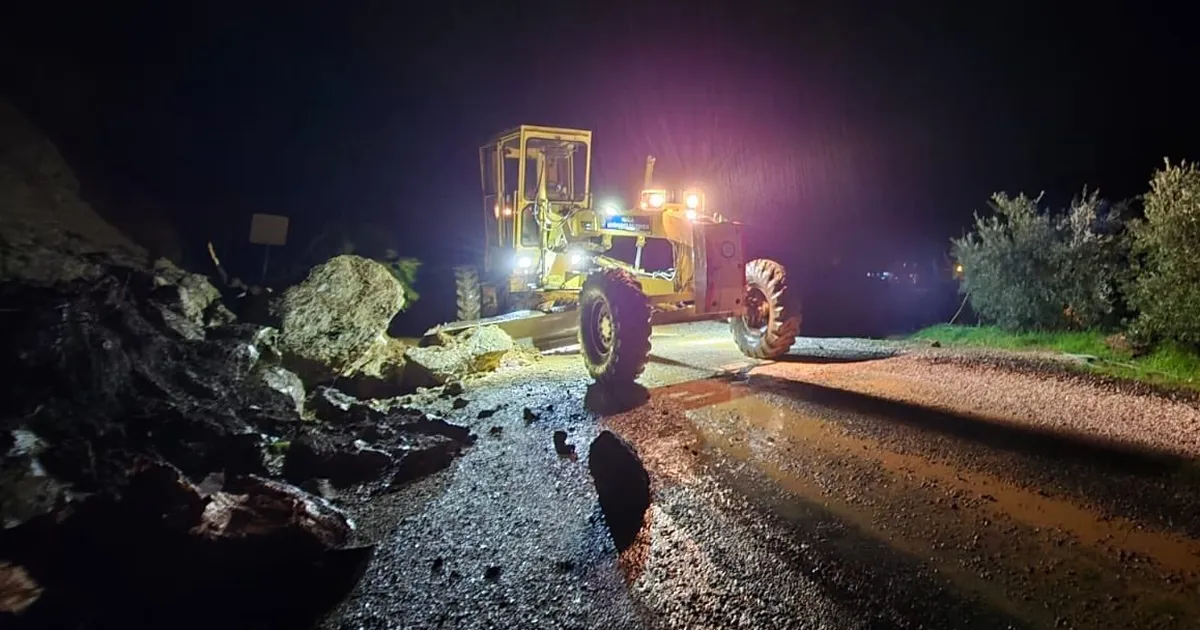 Muğla’da şiddetli yağış taşkınlara yol açtı