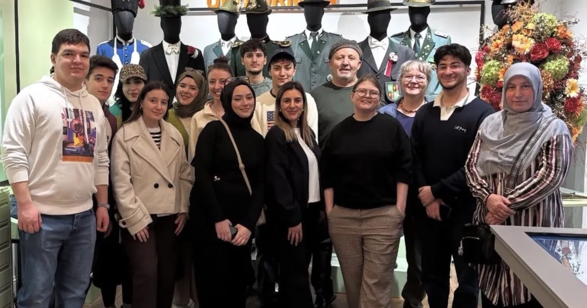 Neuss Nevşehirli gençlerle buluştu