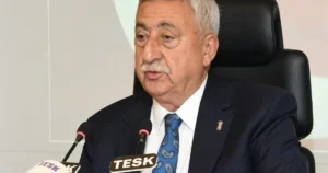 TESK Genel Başkanı Bendevi Palandöken, e-hacizler ve borç yükü nedeniyle