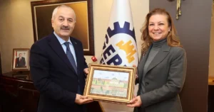 Gebze Belediye Başkanı Zinnur Büyükgöz, Safranbolu Belediye Başkanı Elif Köse