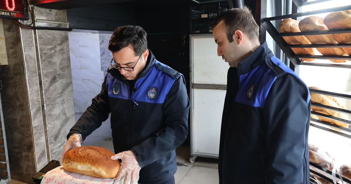 Sakarya’da Ramazan öncesi fırınları tek tek denetledi