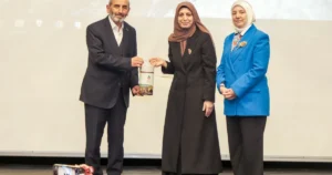 Suriye halkının karanlık hücrelerden özgürlüğe uzanan yolculuğunu ve yeniden doğuşunu