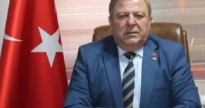 Emeklilerin kredi yükü nedeniyle kamu bankalarına mahkûm edildiğini dile getiren