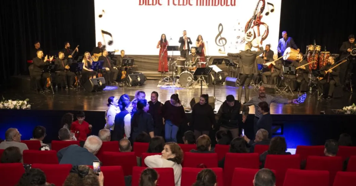 Türkülerle Mersin’de unutulmaz gece