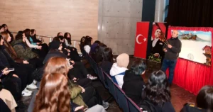 Ramazan’ın manevi ruhunu kültürle harmanlayan Osmangazi Belediyesi, Karagöz ve Hacivat’ın