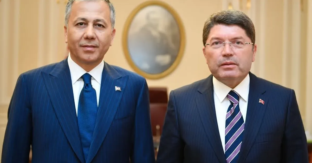 Yerlikaya ve Tunç’tan veda mesajı