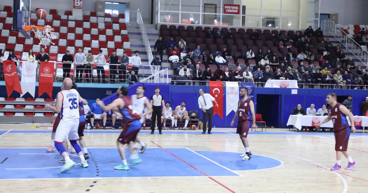 Ağrı Gençlik Spor potada farklı kazandı