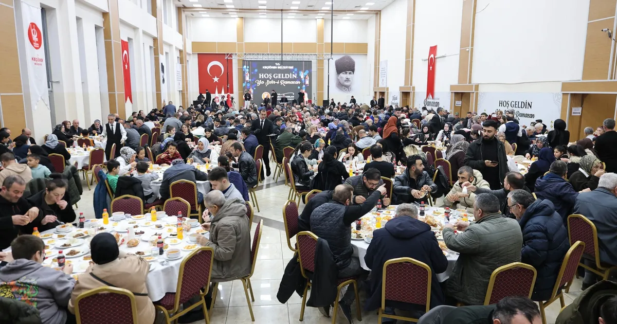 Ankara Keçiören’de Başkan Özarslan vatandaşlarla buluştu