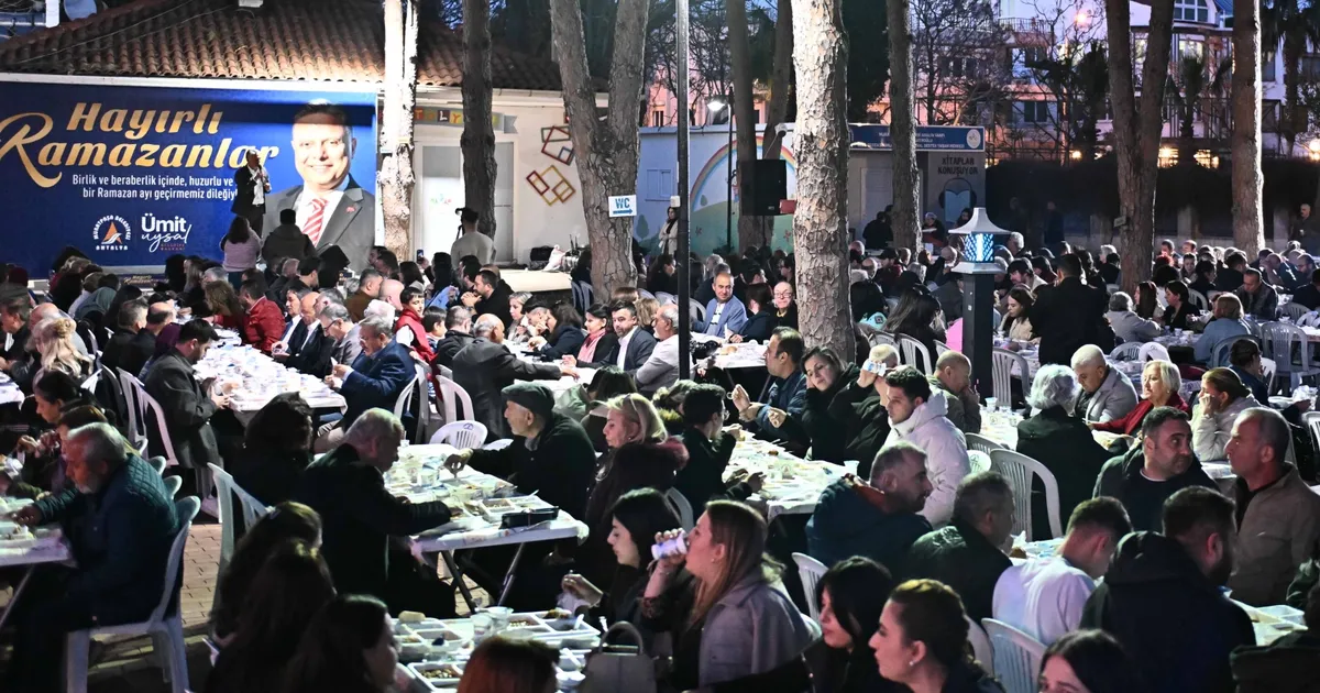 Antalya Muratpaşa’da 2 bin kişilik sofra