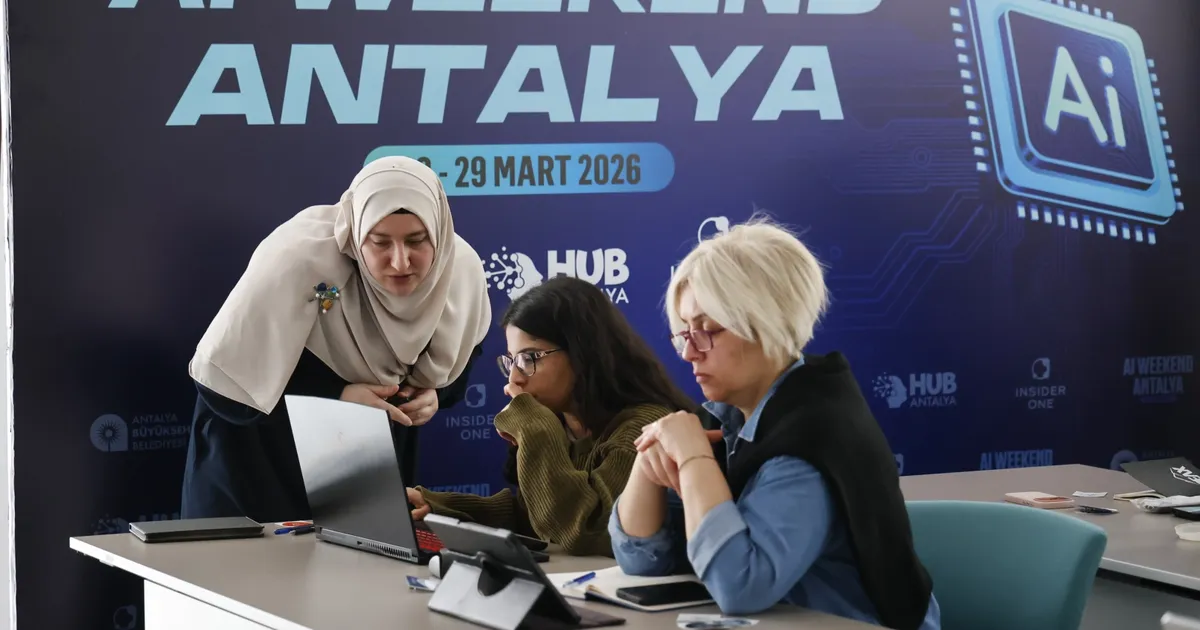 Antalya’da gençler “AI Weekend ” ile yapay zeka ile buluştu
