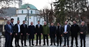 Kocaeli Büyükşehir Belediyesi’nin Ramazan Ayı dolayısıyla Balkanlar’da kurduğu “Kardeşlik Sofrası”
