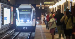 İzmir Büyükşehir Belediyesi Meclisi’nde oy birliğiyle alınan karara göre Ramazan