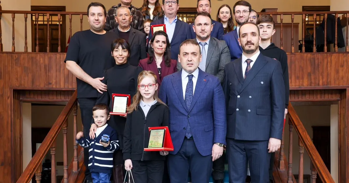 Bilecik’te ‘yılın okurları’ ödüllerine kavuştu