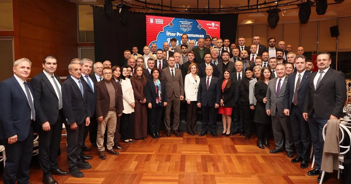 Bursa Büyükşehir Belediye Başkanı Mustafa Bozbey, mecliste yaşanan görüş ayrılıklarına