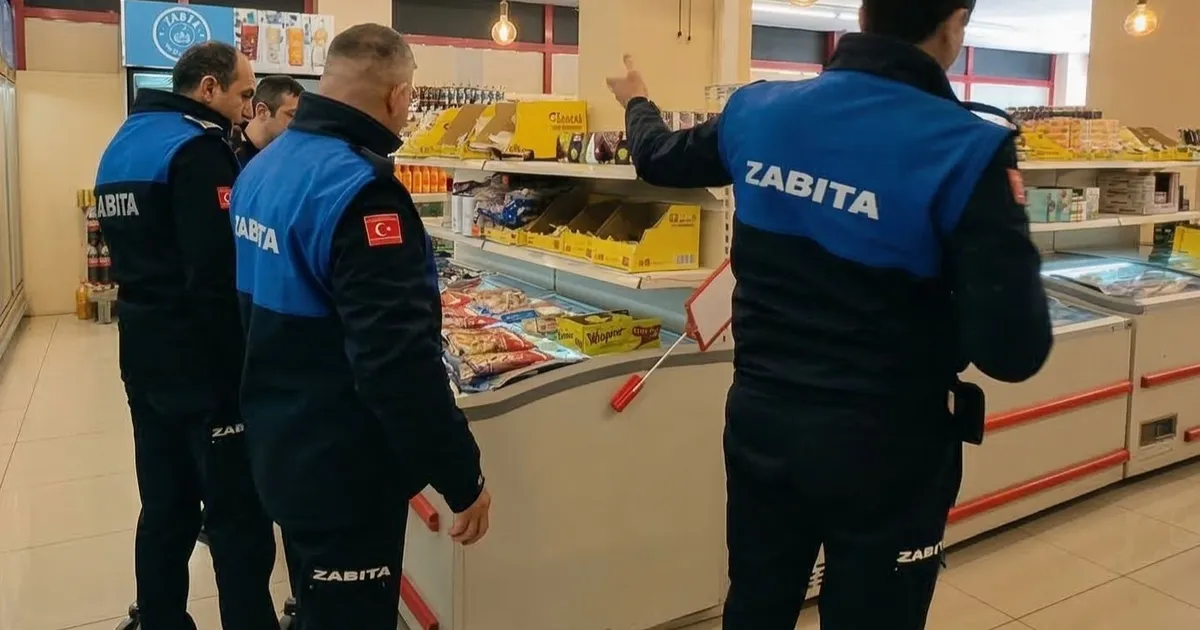 Bursa Gemlik’te marketlere zabıta denetimi