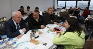 Bursa'da Nilüfer Belediye Başkanı Şadi Özdemir, Ramazan ayının manevi iklimini