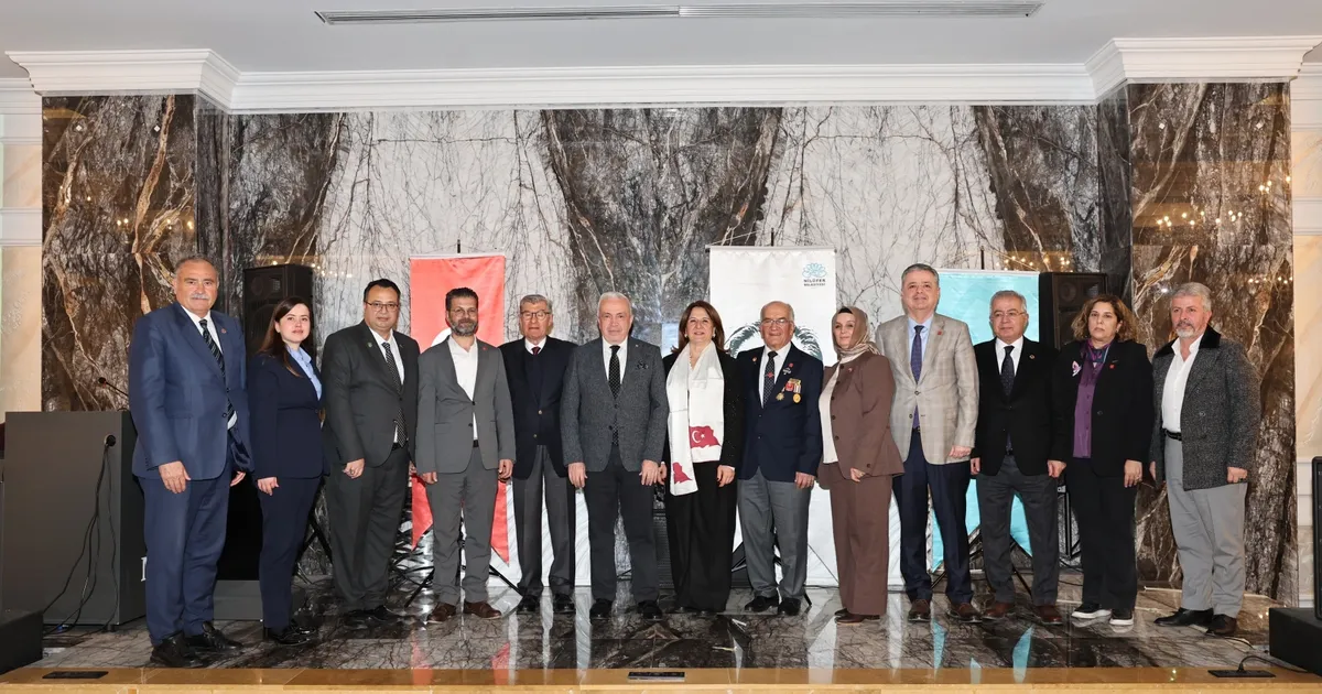 Nilüfer Belediyesi’nin şehit ve gazi aileleri için düzenlediği iftar programında