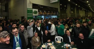 Teksaslı Bursasporlular Derneği’nin Atatürk Spor Kompleksi Matlı Stadyumu’nda düzenlediği geleneksel
