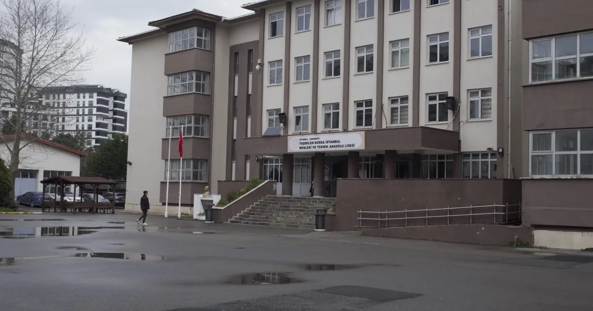 Çekmeköy’deki lisede dehşet… MEB, idari inceleme başlattı