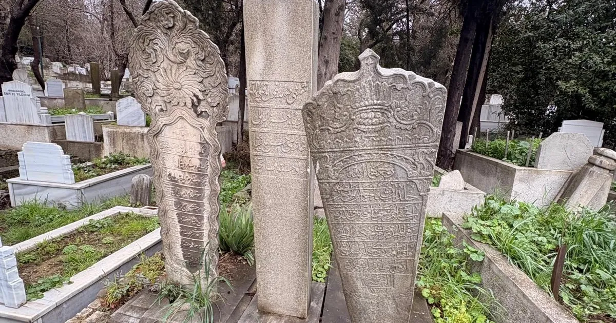 Cezayirli Gazi Hasan Paşa’ya vefa… Kabristanlık yenileniyor, müze gemi projesi tamamlanıyor