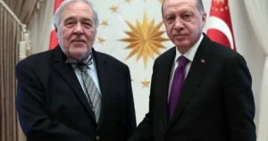 Cumhurbaşkanı Erdoğan, Prof. Dr. İlber Ortaylı’nın vefatı nedeniyle başsağlığı dileyerek,