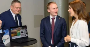 Danimarkalı şirket, Melbourne'e yapılan Kraliyet Devlet Ziyareti sırasında Avustralyalı derin