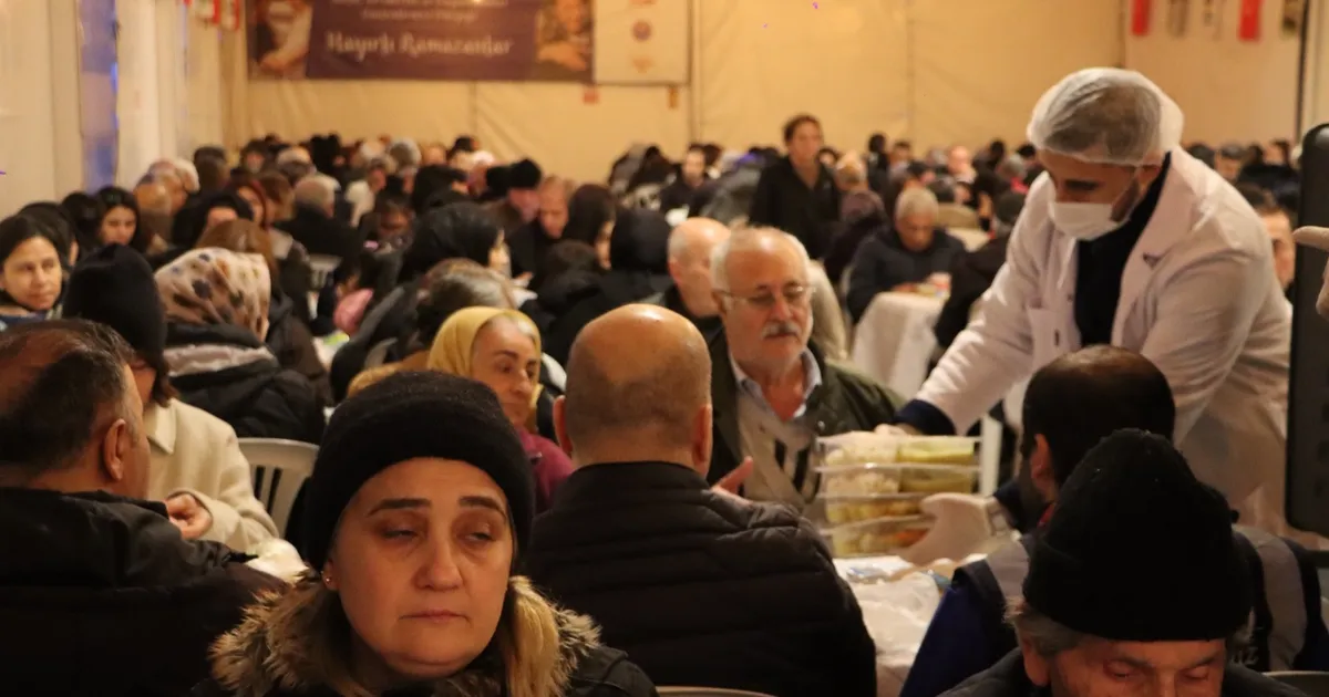 Dayanışma Sofrası Maltepe’de büyüyor