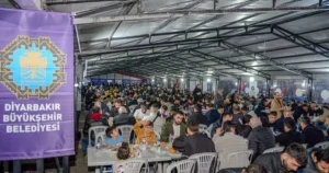 Ramazan ayı boyunca kurulan iftar çadırlarında 230 bini aşkın yurttaşa