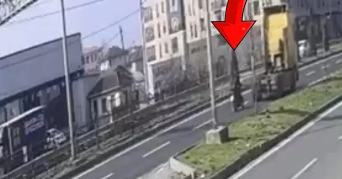 Düzce’de motosiklet tıra arkadan çarptı: 1 yaralı