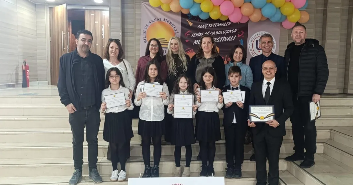 Edirne Keşanlı öğrenciler Genç Yetenekler Festivali’nden ödülle döndüler