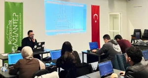 Gaziantep Büyükşehir Belediyesi bünyesinde hizmet veren Müzeyyen Erkul Gaziantep Bilim