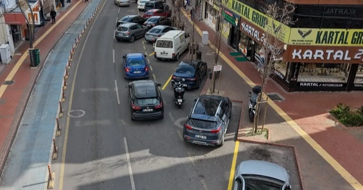 İzmir Aliağa’da ücretli otopark uygulaması