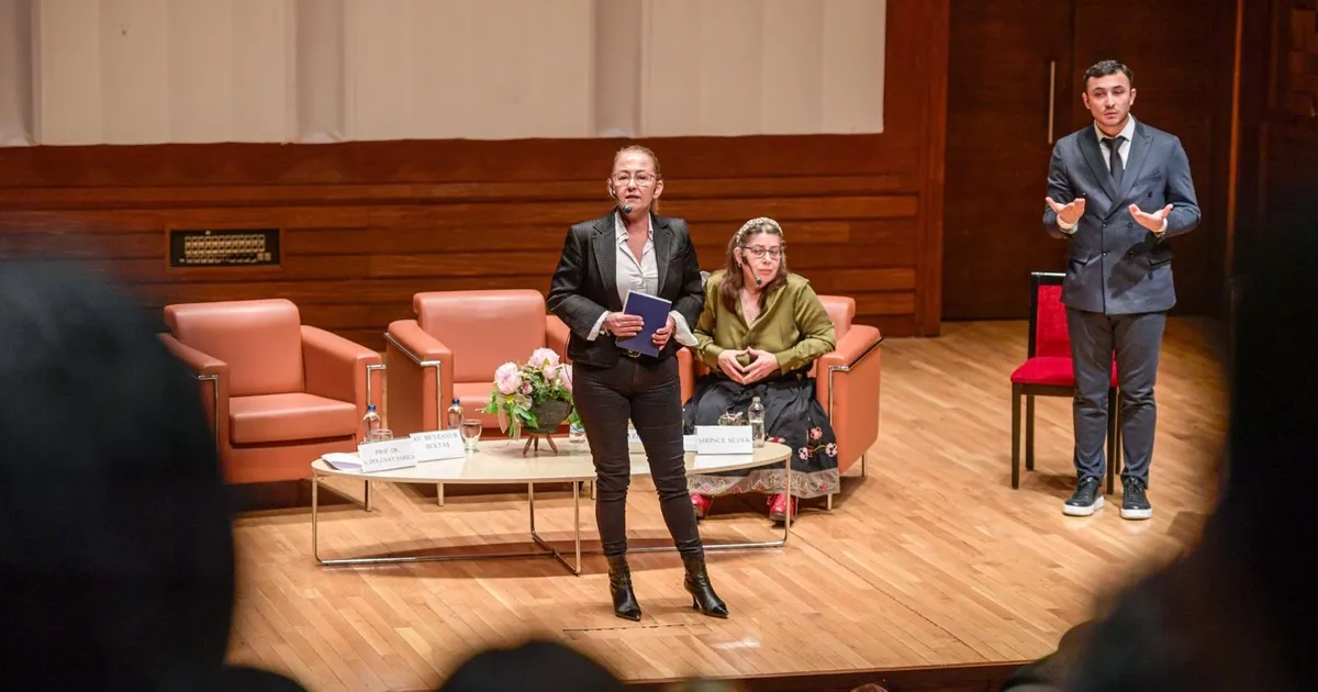 İzmir’de “Eşit ve Erişilebilir Yaşam” buluşması