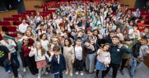 İzmir Büyükşehir Belediyesi, kadınların güçlenmesi ve çocukların gelişiminin desteklenmesi amacıyla
