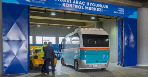 İzmir Büyükşehir Belediyesi, Gaziemir’de kurduğu Ticari Araç Uygunluk Kontrol Merkezi’nde