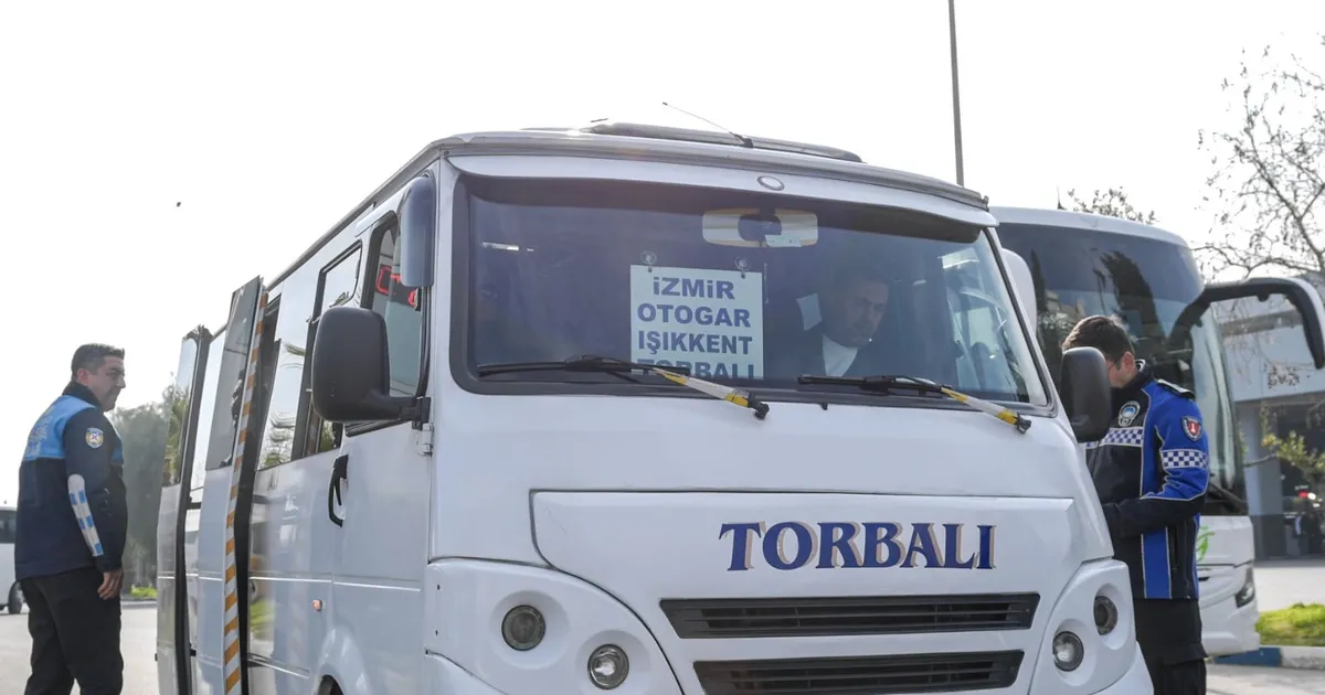 İzmir’de toplu taşımaya sıkı denetim