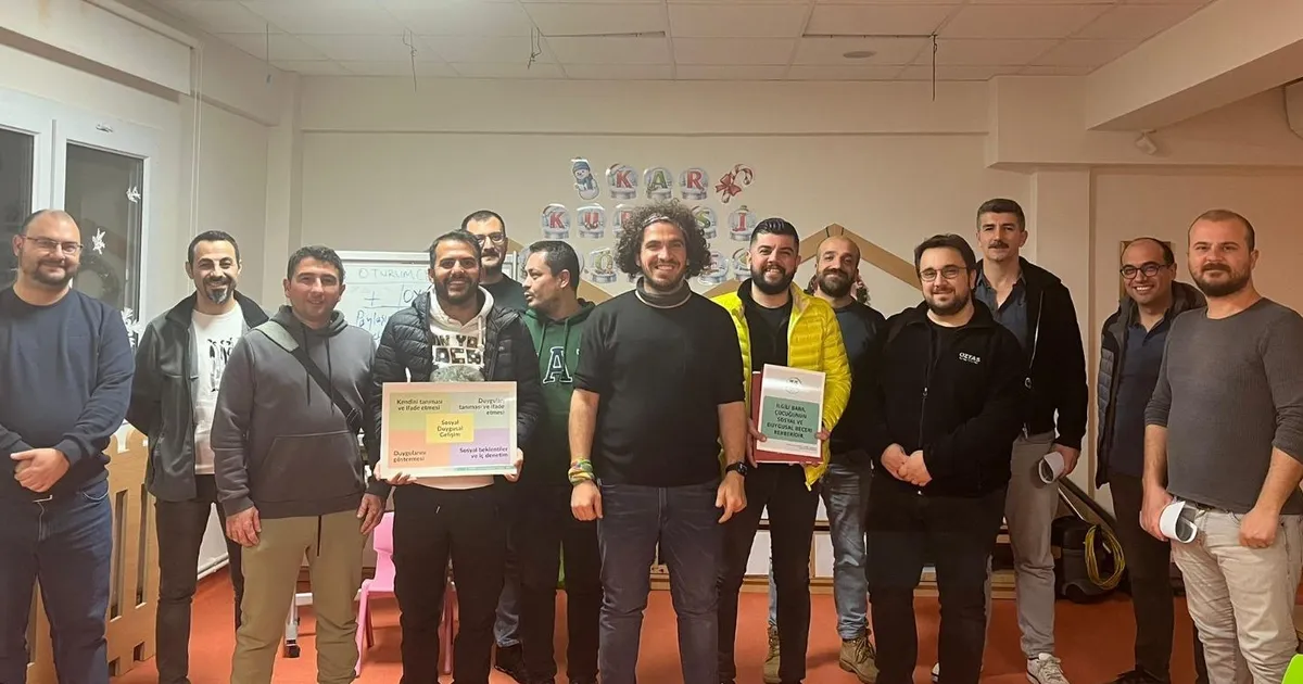 İzmirli babalara ‘yeni nesil babalığı’ dersi