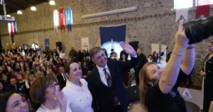İzmir’de 8 Mart Dünya Kadınlar Günü kapsamında düzenlenen “Cesaretin Adı: