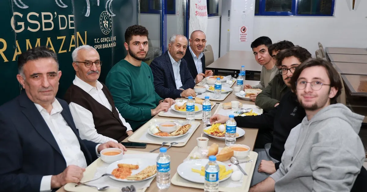 Kocaeli'de Gebze Belediye Başkanı Zinnur Büyükgöz, Gebze Kaymakamı Mehmet Ali