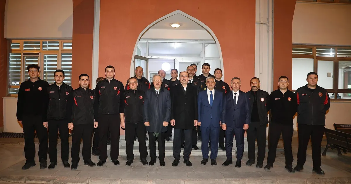 Konya’da Başkan Altay’dan gece mesaisi ziyareti