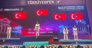Konya Büyükşehir Belediyespor’un başarılı sporcusu Melek Su Dönmez, Antalya’da düzenlenen