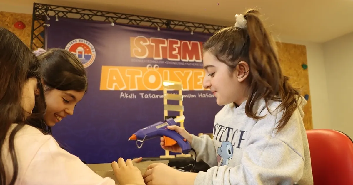 Maltepe’de kız çocukları STEM atölyesinde buluştu