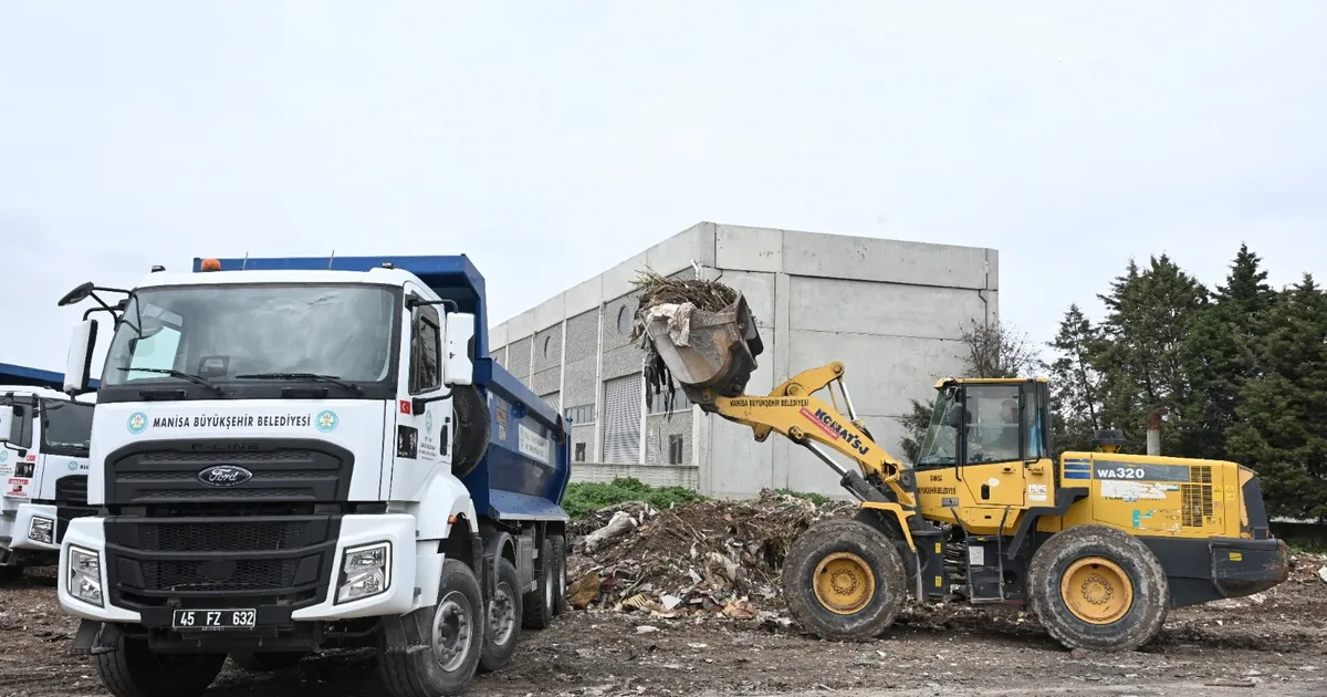 Manisa Büyükşehir’den temizlik seferberliği