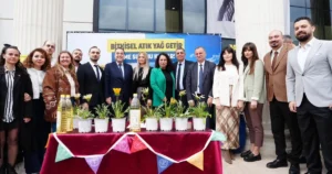 Manisa Büyükşehir Belediyesi’nin çevre kirliliğiyle mücadele kapsamında “Atık Yağını Getir,