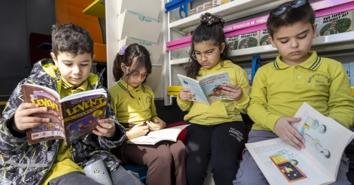 Mersin’de çocuklara sanat ve edebiyat dolu bir gün