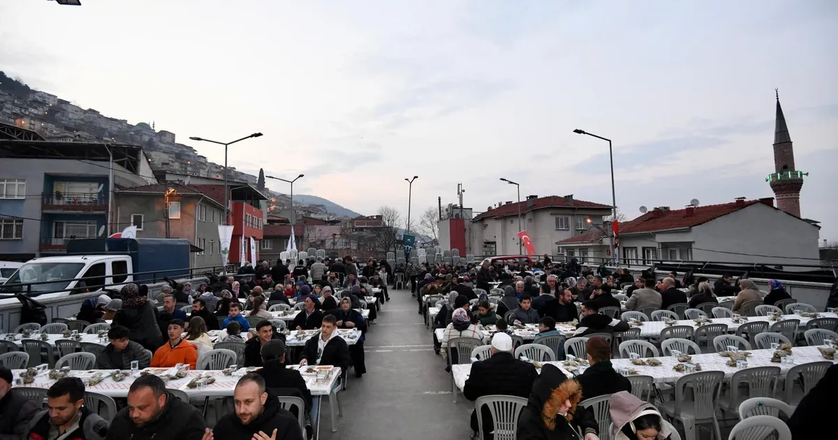 Ramazan’ın manevi iklimi Osmangazi’de yaşanıyor