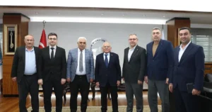 Kayseri Büyükşehir Belediye Başkanı Dr. Memduh Büyükkılıç, belediyede gerçekleşen ziyaretlerde